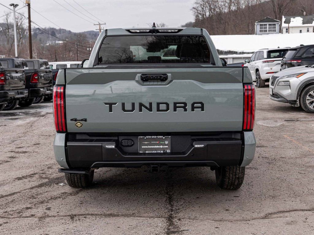 Used 2024 Toyota Tundra Limited AWD/4WD image 5