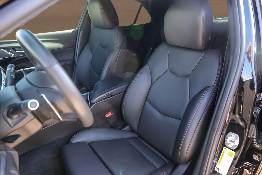 Certified 2025 Cadillac CT4 Sport RWD image 7
