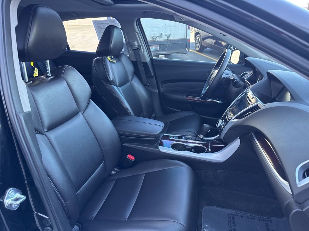 Used 2017 Acura TLX image 31
