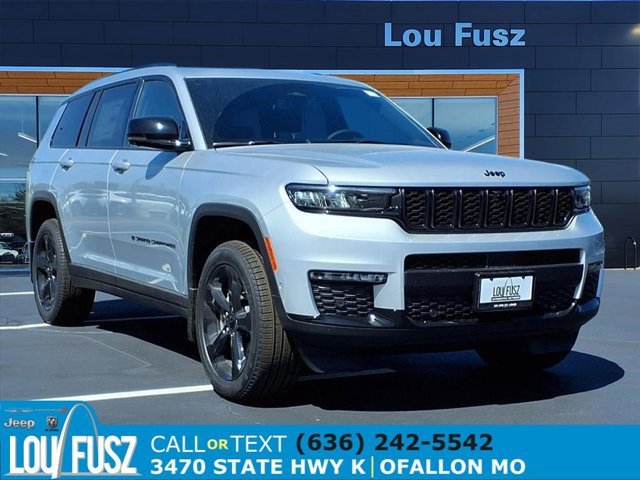 New 2025 Jeep Grand Cherokee L Limited image 1