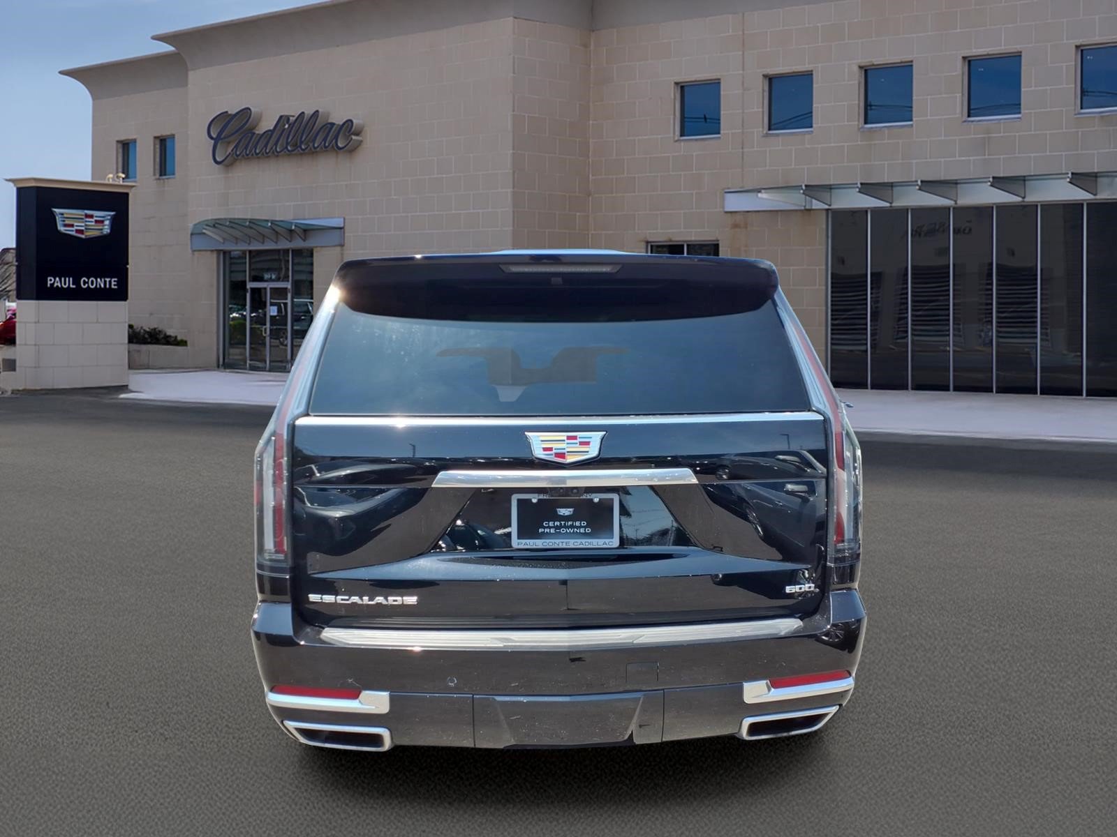Certified 2026 Cadillac Escalade Platinum Luxury w/ LPO, Floor Liner Package AWD/4WD image 6