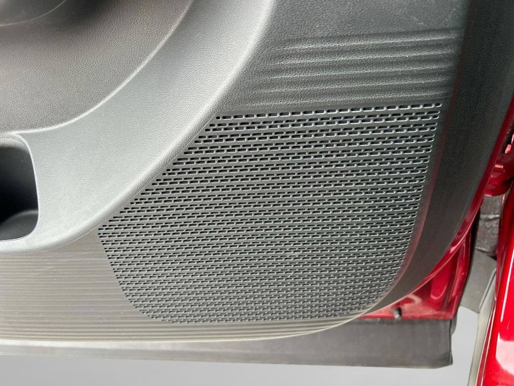 New 2025 Hyundai Santa Fe SEL FWD image 18