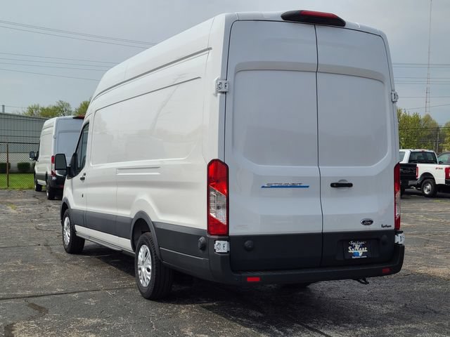 New 2023 Ford E-Transit 148 High Roof Extended RWD image 7