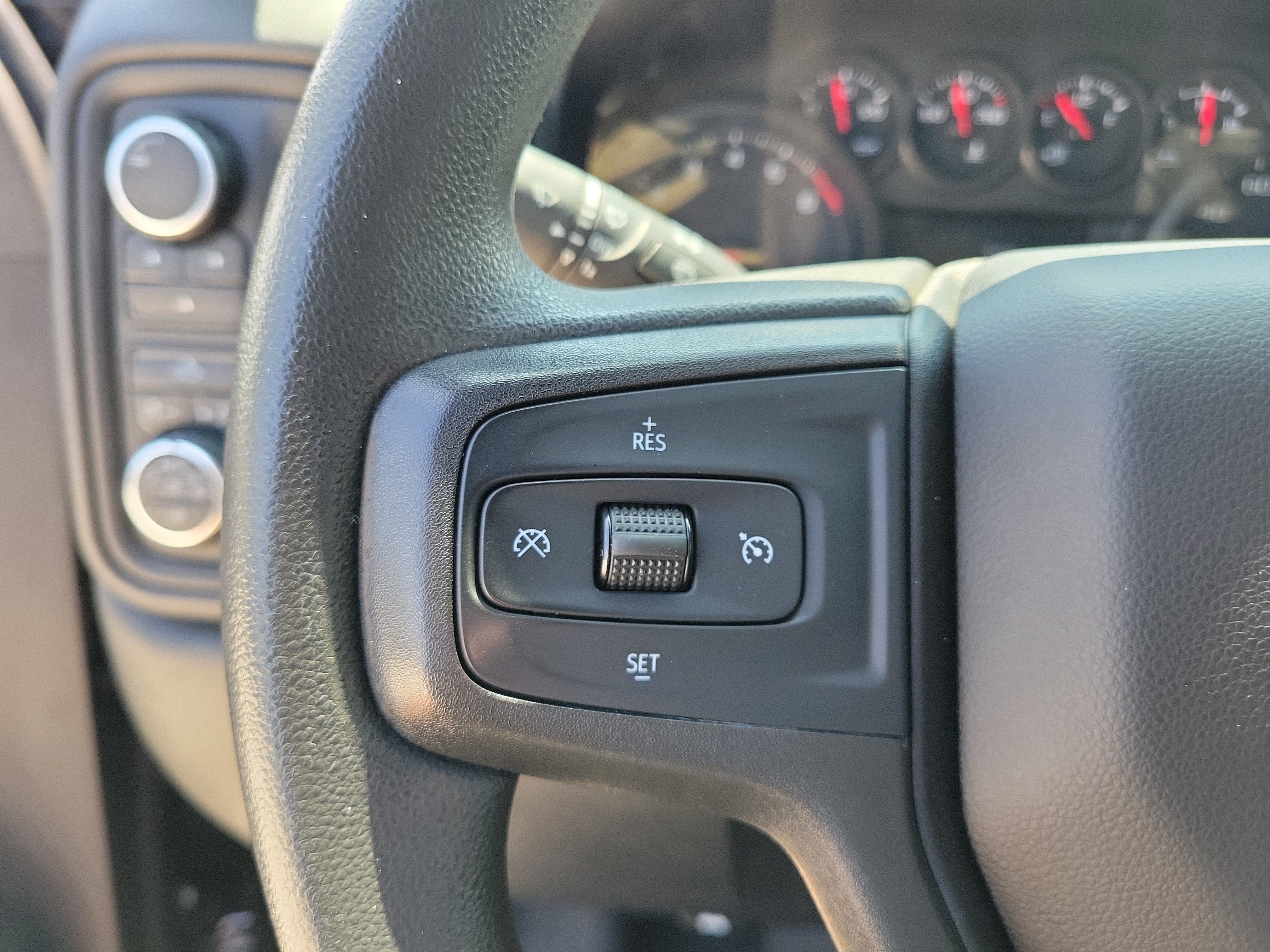 Used 2021 Chevrolet Silverado 2500 Custom w/ Custom Value Package AWD/4WD image 24