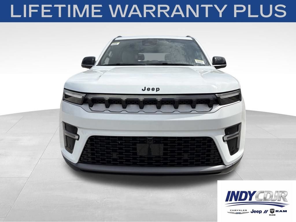 New 2026 Jeep Grand Wagoneer 2WD image 2