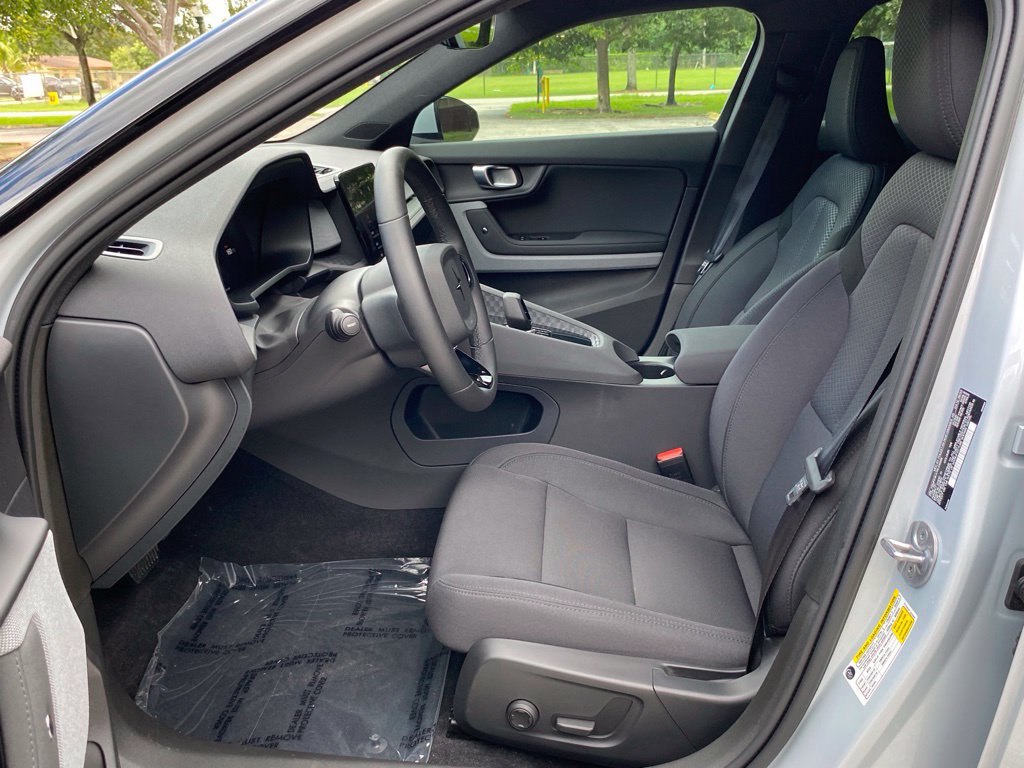 Used 2024 Polestar Polestar 2 RWD image 16