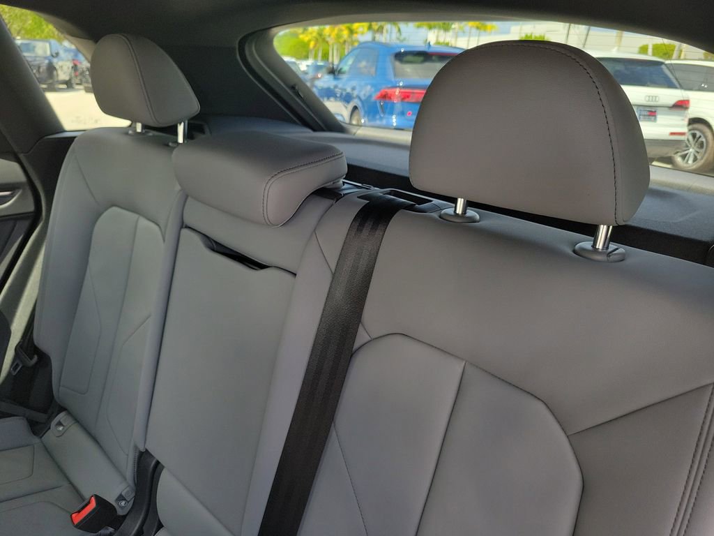 Certified 2025 Audi Q3 2.0T Premium w/ Convenience Package image 27