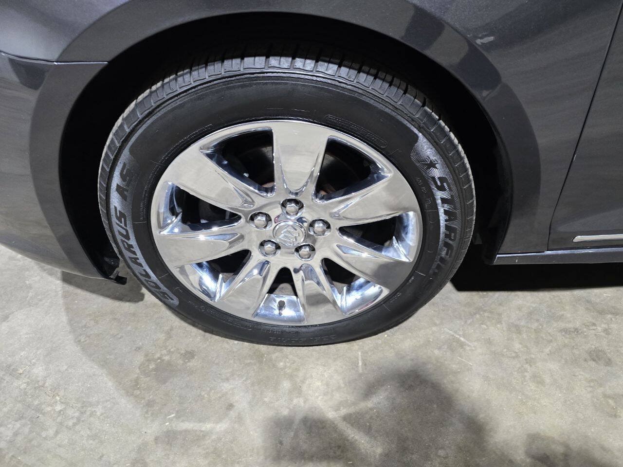 Used 2013 Buick LaCrosse Premium FWD image 23