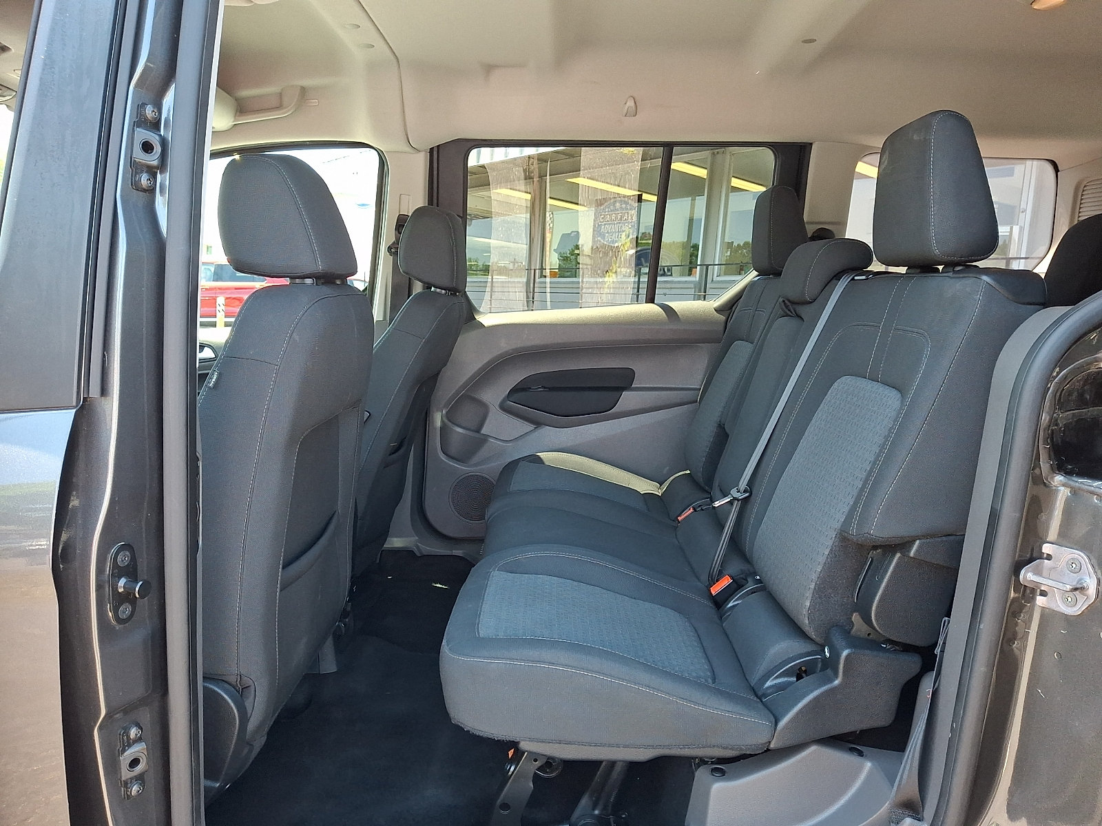 Used 2021 Ford Transit Connect XLT FWD image 11
