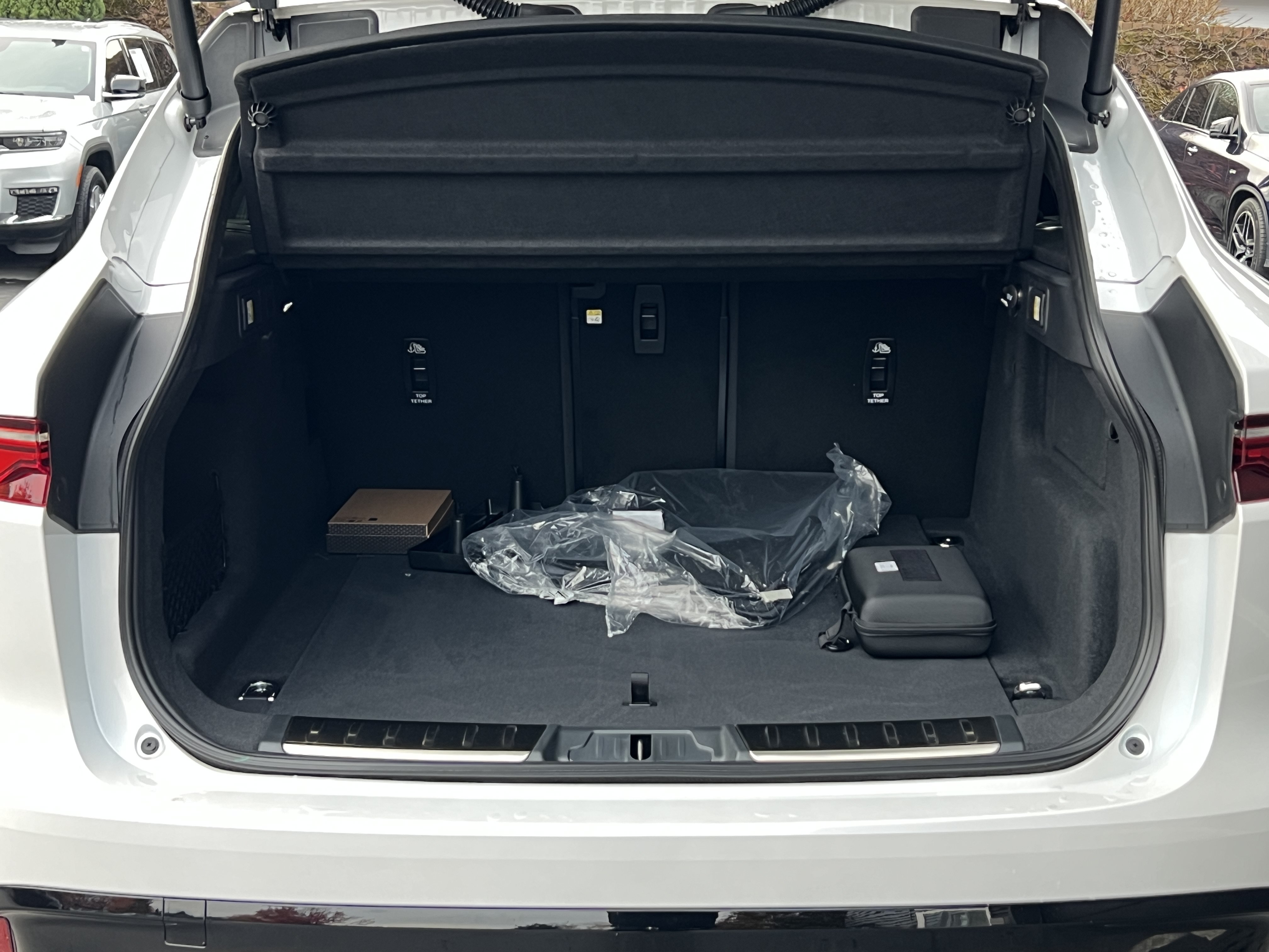 New 2026 Jaguar F-PACE R-Dynamic S AWD/4WD image 15