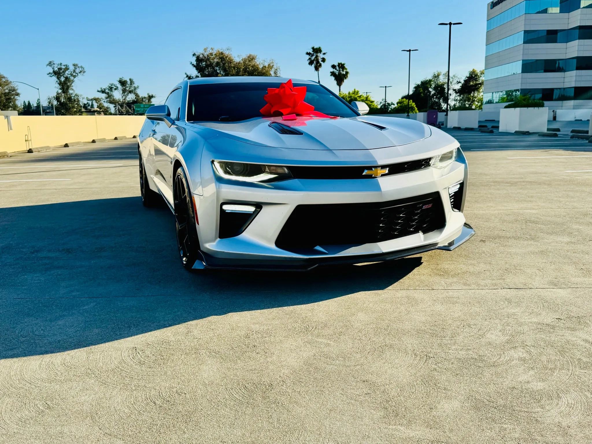 Used 2017 Chevrolet Camaro SS RWD image 11