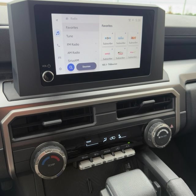 Used 2025 Toyota 4Runner SR5 AWD/4WD image 20