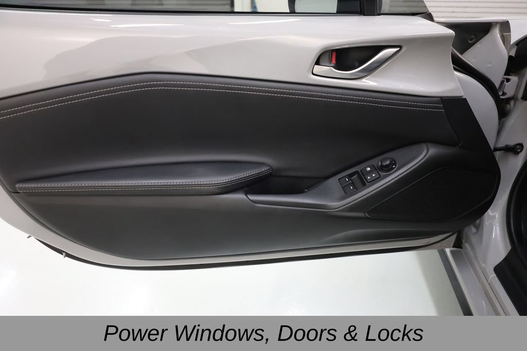 Used 2024 MAZDA MX-5 Miata Grand Touring w/ Weather Package RWD image 35