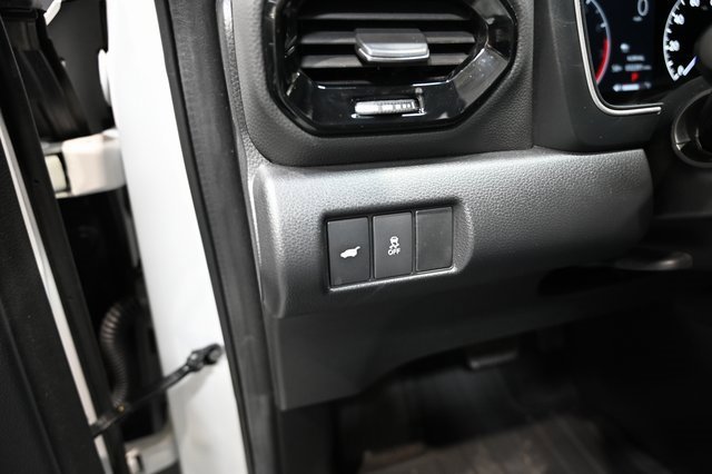 Used 2024 Honda Pilot Touring image 26