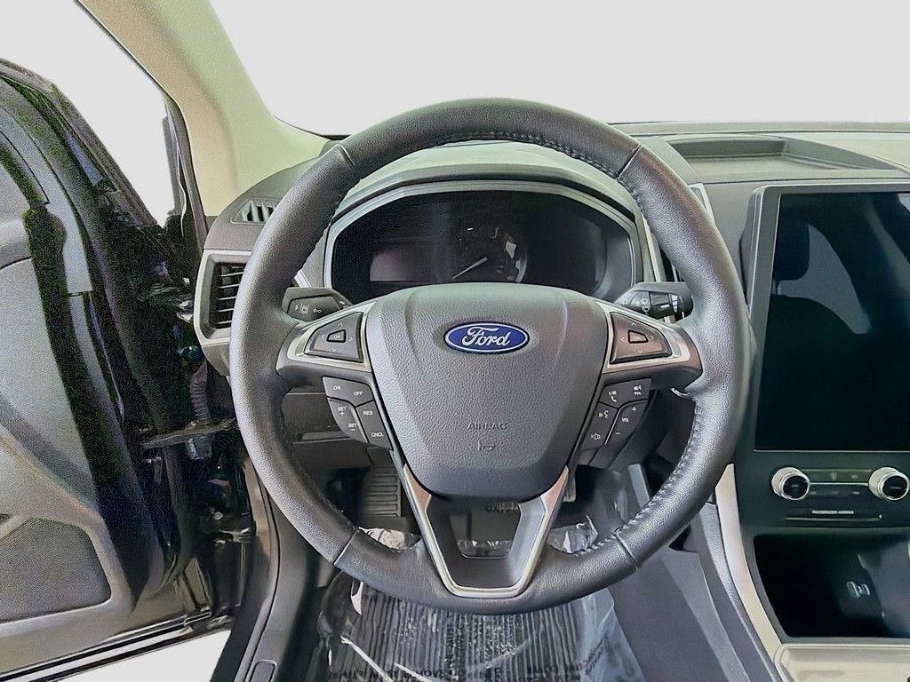 Used 2024 Ford Edge SEL w/ Convenience Package AWD/4WD image 30