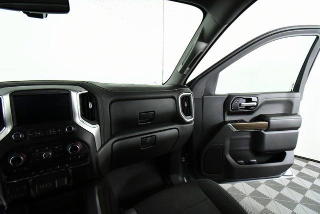 Used 2021 Chevrolet Silverado 1500 RST w/ Z71 Off-Road Package image 21