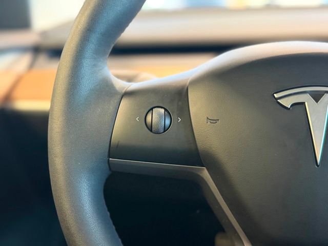 Used 2023 Tesla Model 3 Standard Range RWD image 25