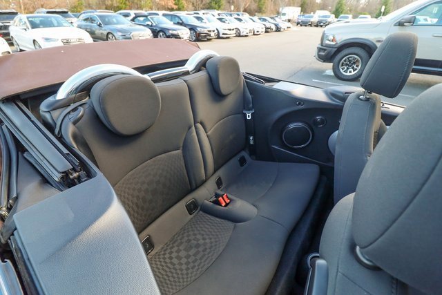 Used 2010 MINI Cooper S image 56