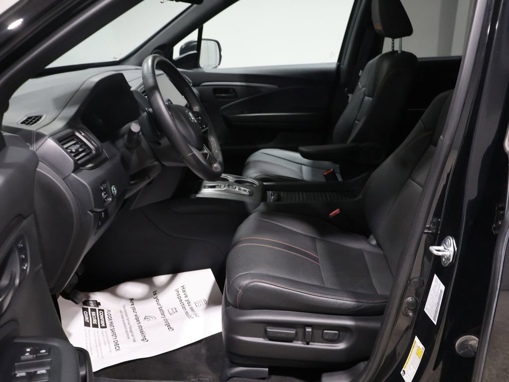 Used 2023 Honda Passport TrailSport image 10
