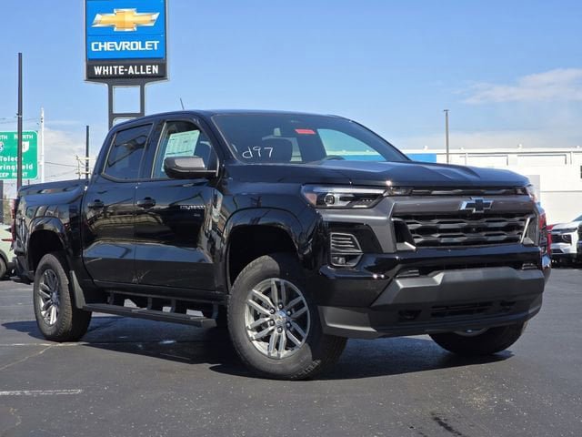 New 2026 Chevrolet Colorado LT w/ LT Convenience Package AWD/4WD image 2