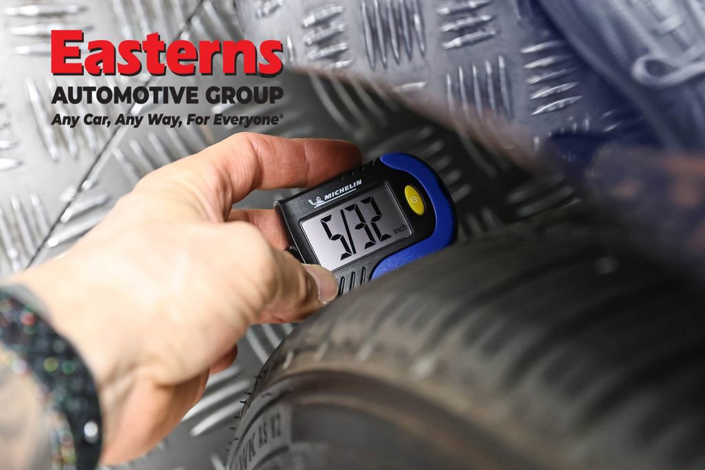 Used 2018 Tesla Model 3 Mid Range image 21