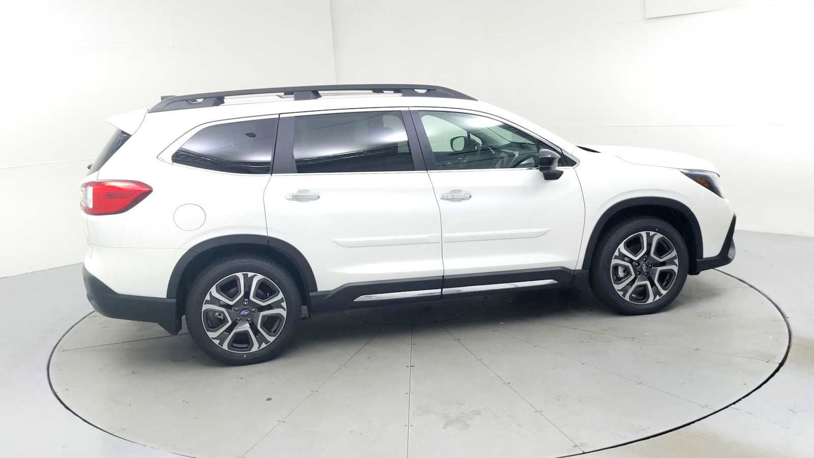 New 2025 Subaru Ascent Touring image 17
