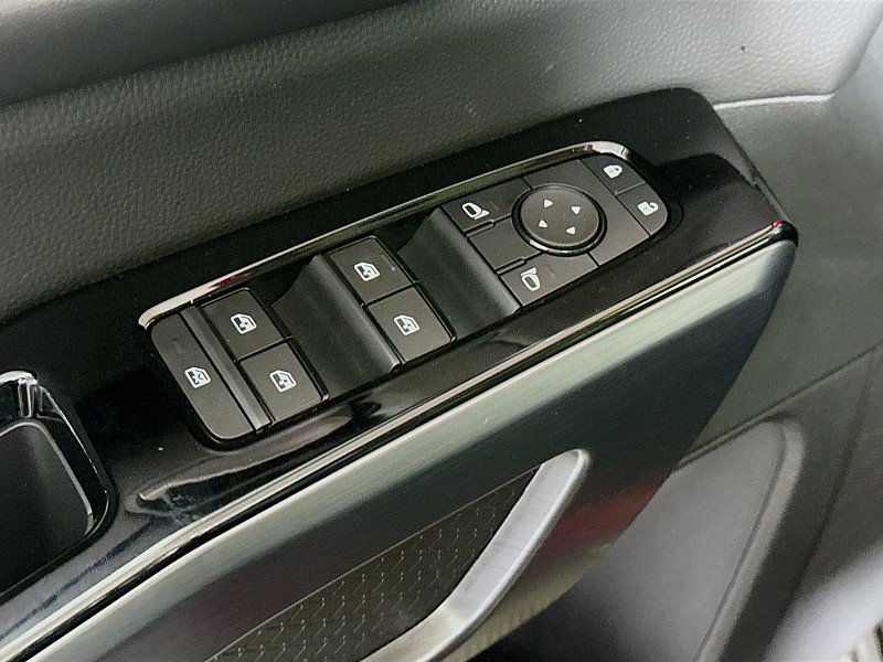 New 2026 Nissan Pathfinder SL w/ SL Premium Package AWD/4WD image 19