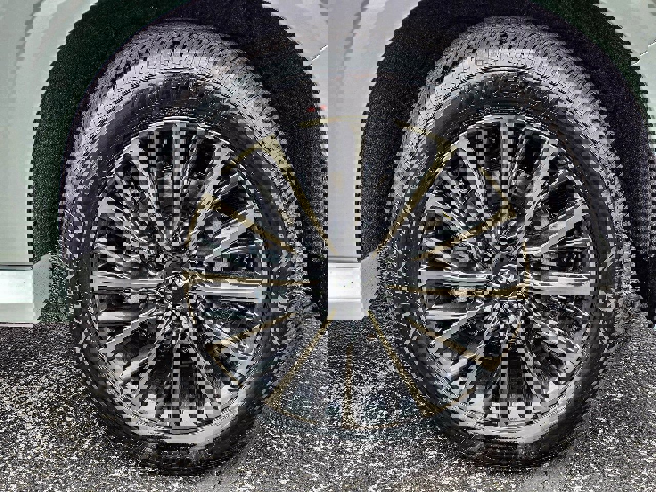 New 2026 INFINITI QX80 Autograph image 8