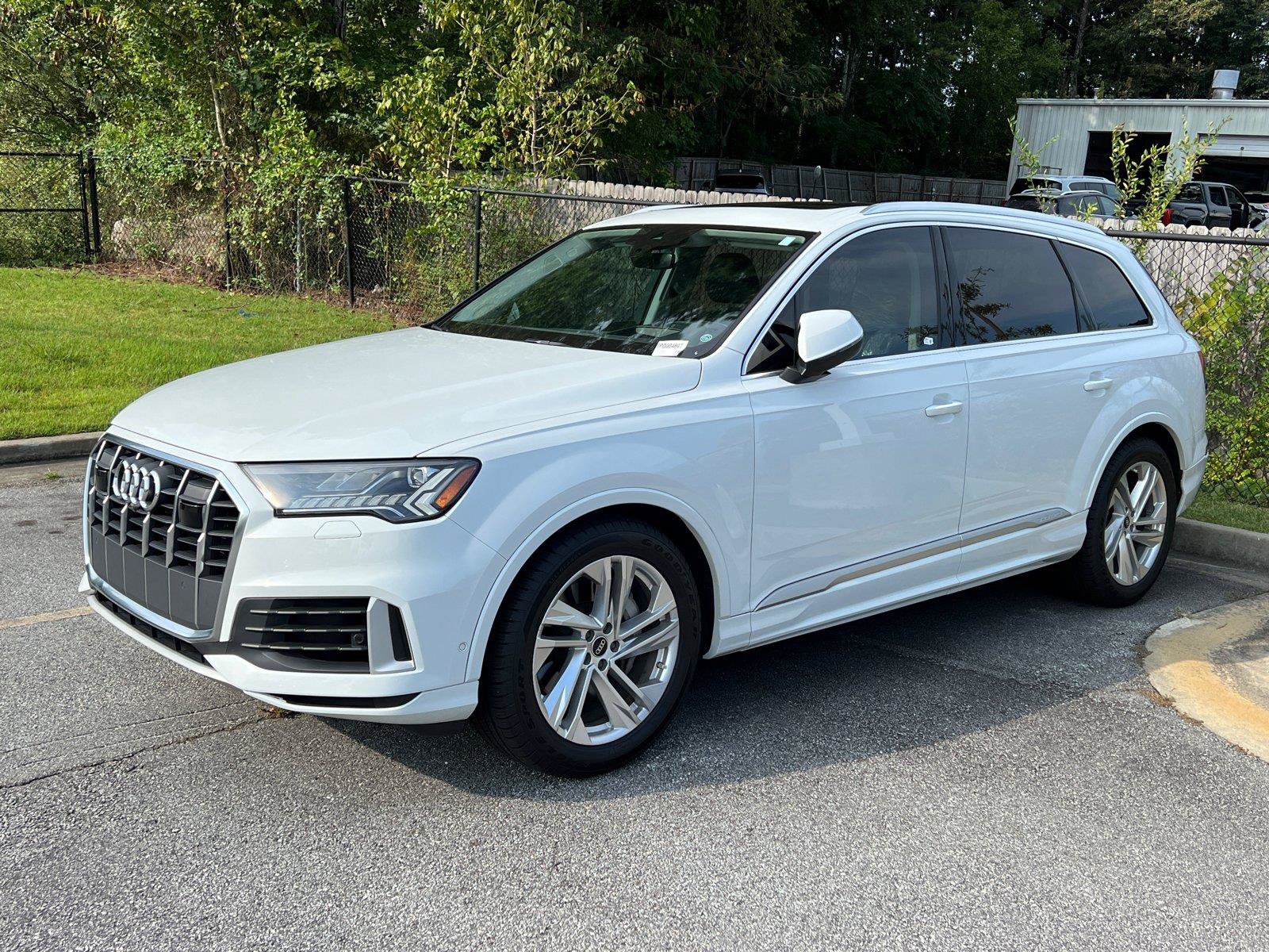 Used 2023 Audi Q7 3.0T Prestige w/ Prestige Package AWD/4WD image 1
