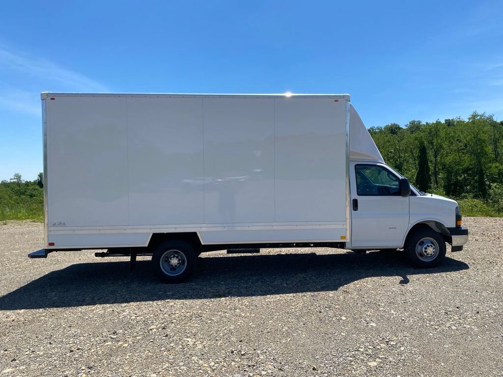 New 2026 Chevrolet Express 3500 w/ Power Convenience Package RWD image 2