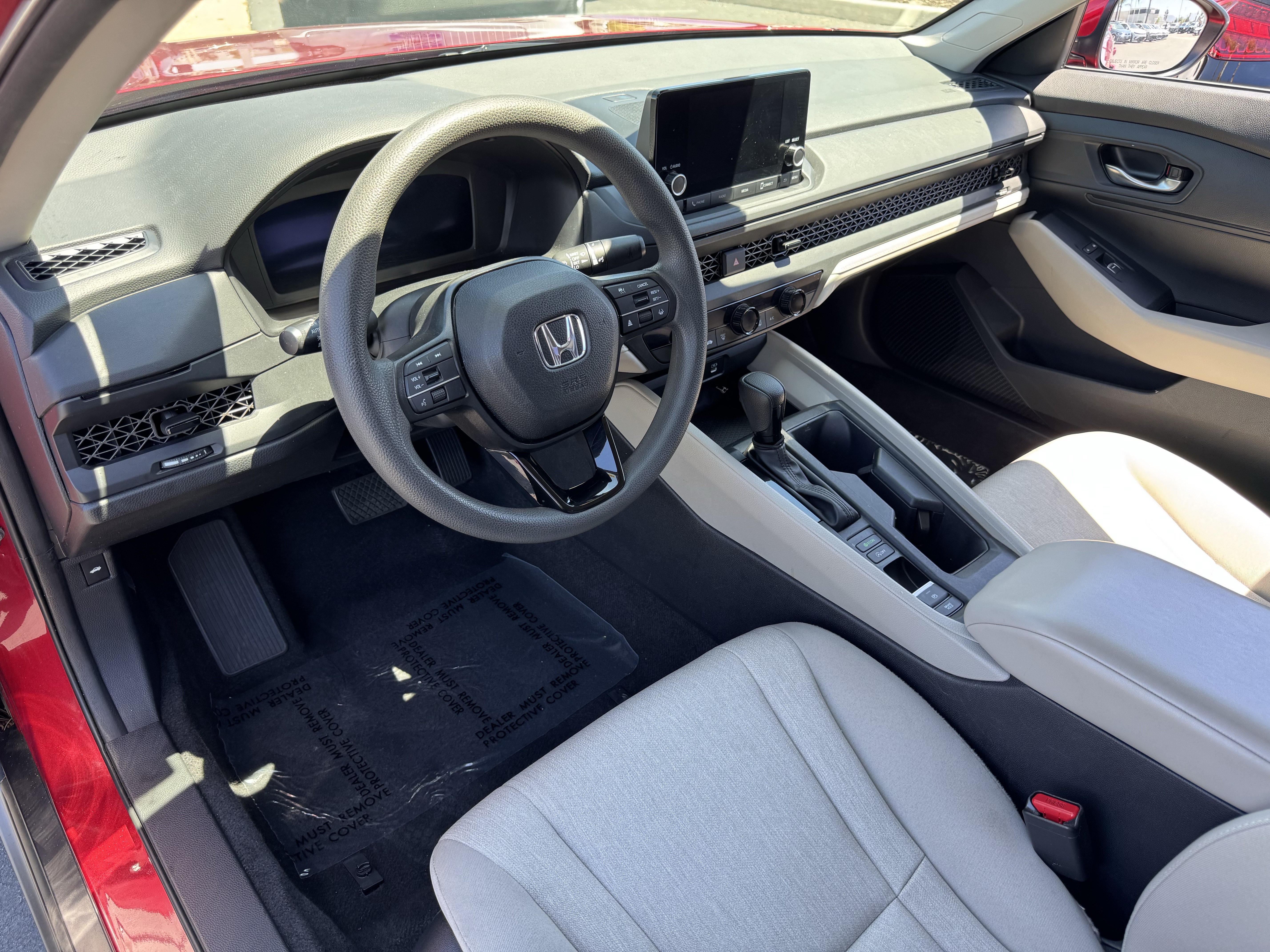 Used 2023 Honda Accord LX image 14