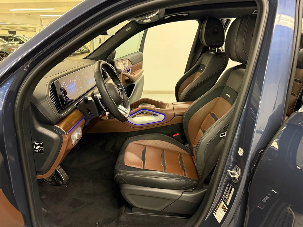 Used 2024 Mercedes-Benz GLS 63 AMG 4MATIC image 12