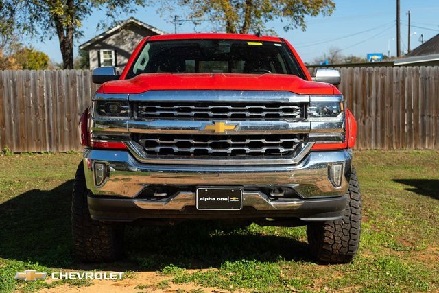 Used 2017 Chevrolet Silverado 1500 LTZ w/ Sport Package image 2