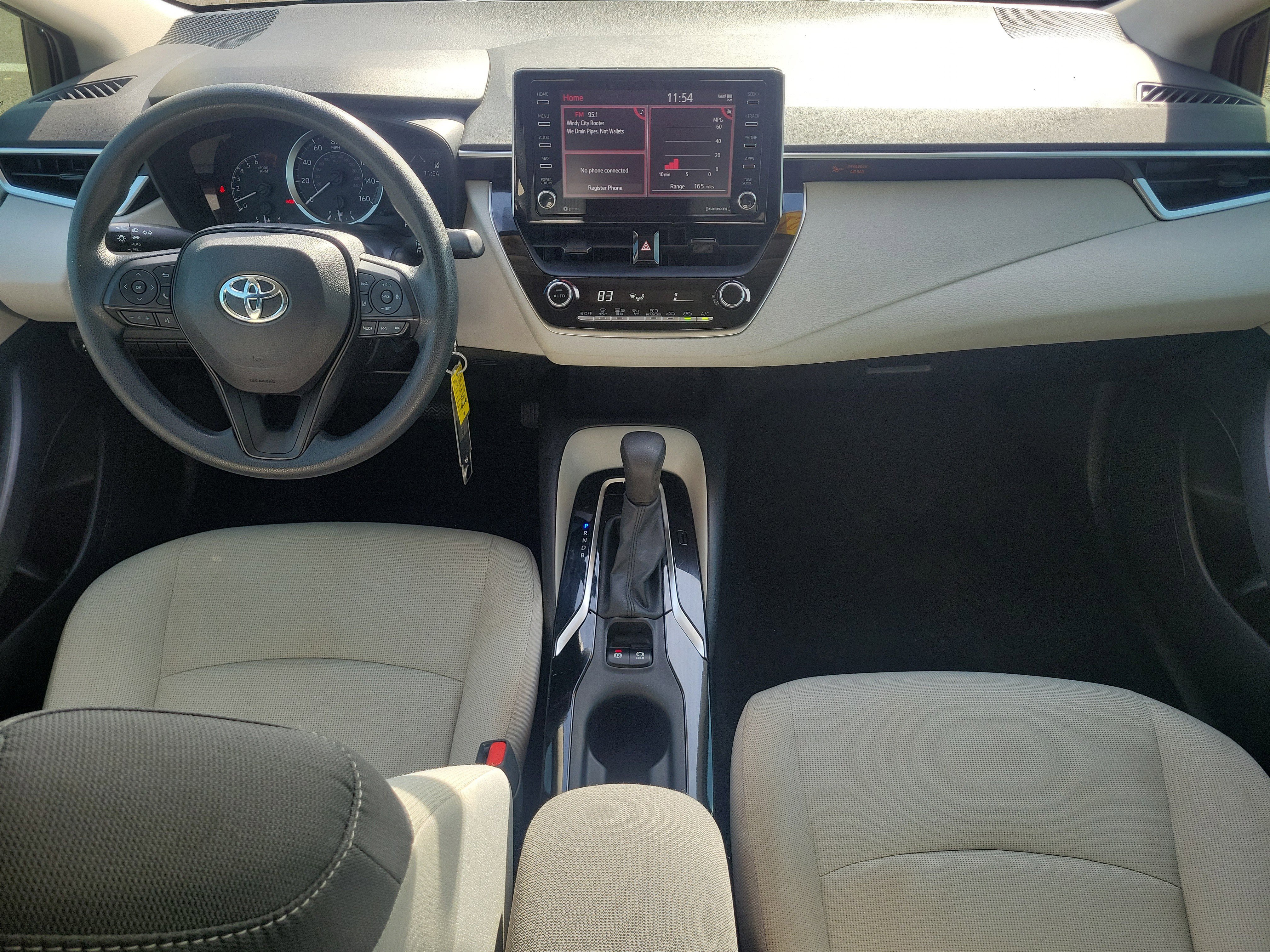 Used 2021 Toyota Corolla LE image 9