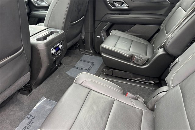 Used 2021 GMC Yukon SLT w/ SLT Luxury Plus Package image 14
