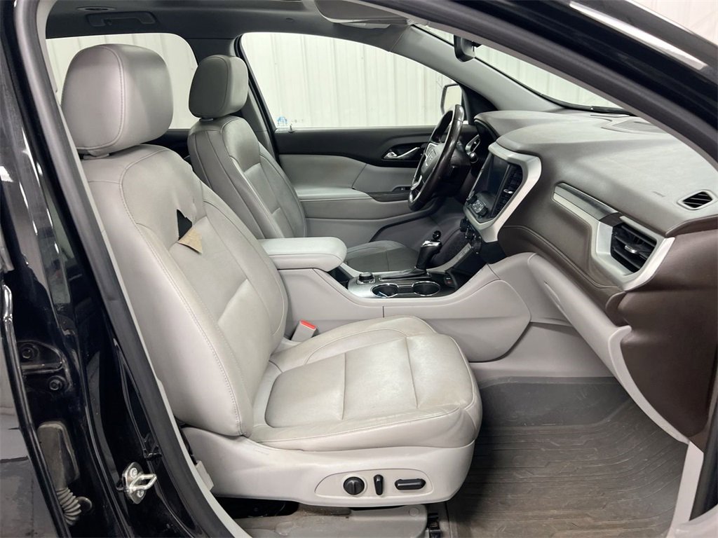 Used 2017 GMC Acadia SLT image 22