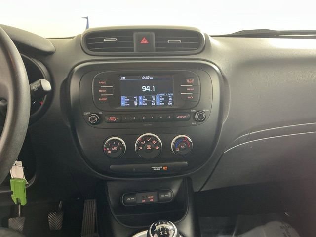Used 2018 Kia Soul FWD image 31