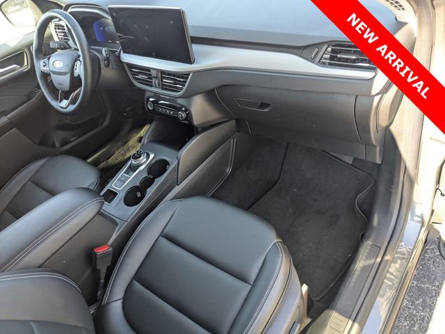 Used 2025 Ford Escape Platinum image 21