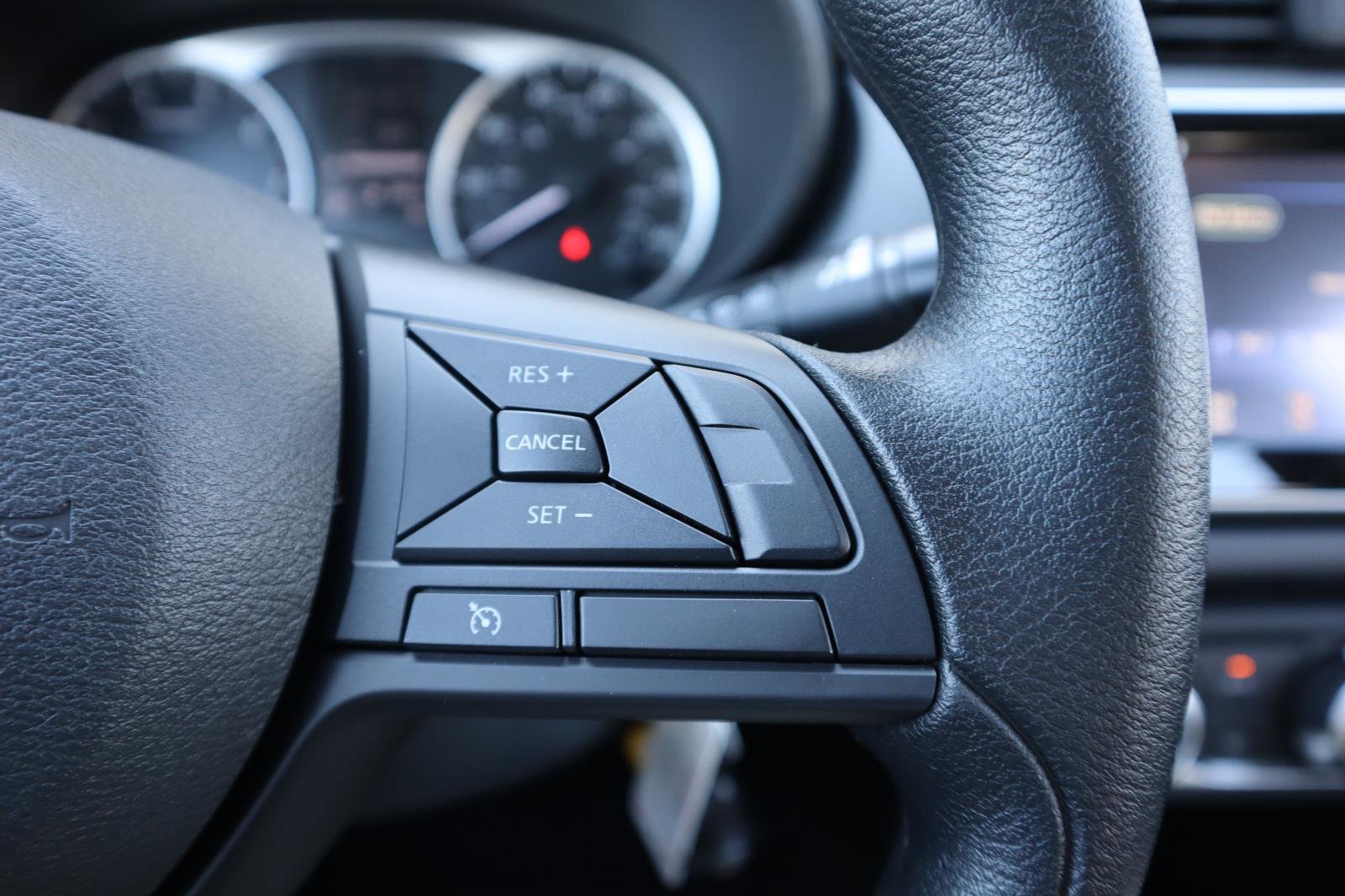 Used 2025 Nissan Versa S w/ Trunk Package image 25