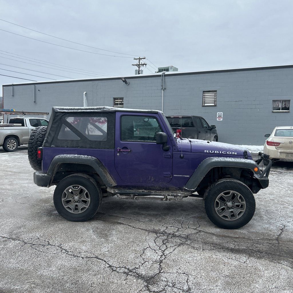 Used 2018 Jeep Wrangler Rubicon w/ Power Convenience Group image 7