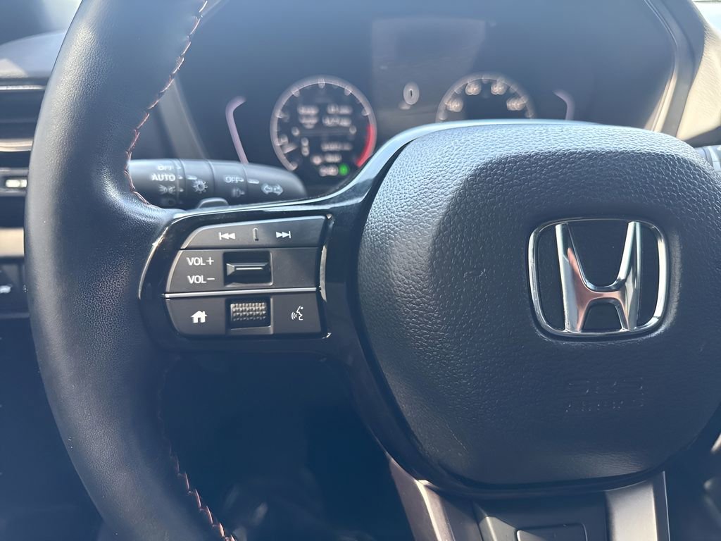 Used 2024 Honda Pilot TrailSport image 16