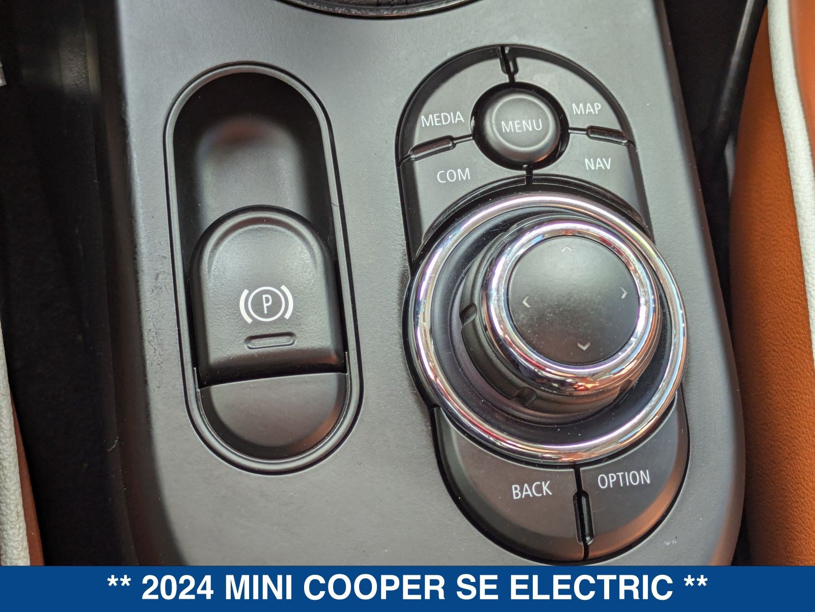 Used 2024 MINI Cooper SE FWD image 31