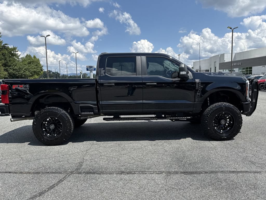 Used 2024 Ford F250 XL w/ STX Appearance Package AWD/4WD image 8