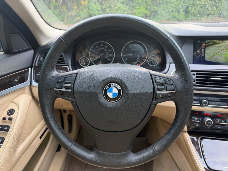 Used 2013 BMW 528i xDrive Sedan AWD/4WD image 27