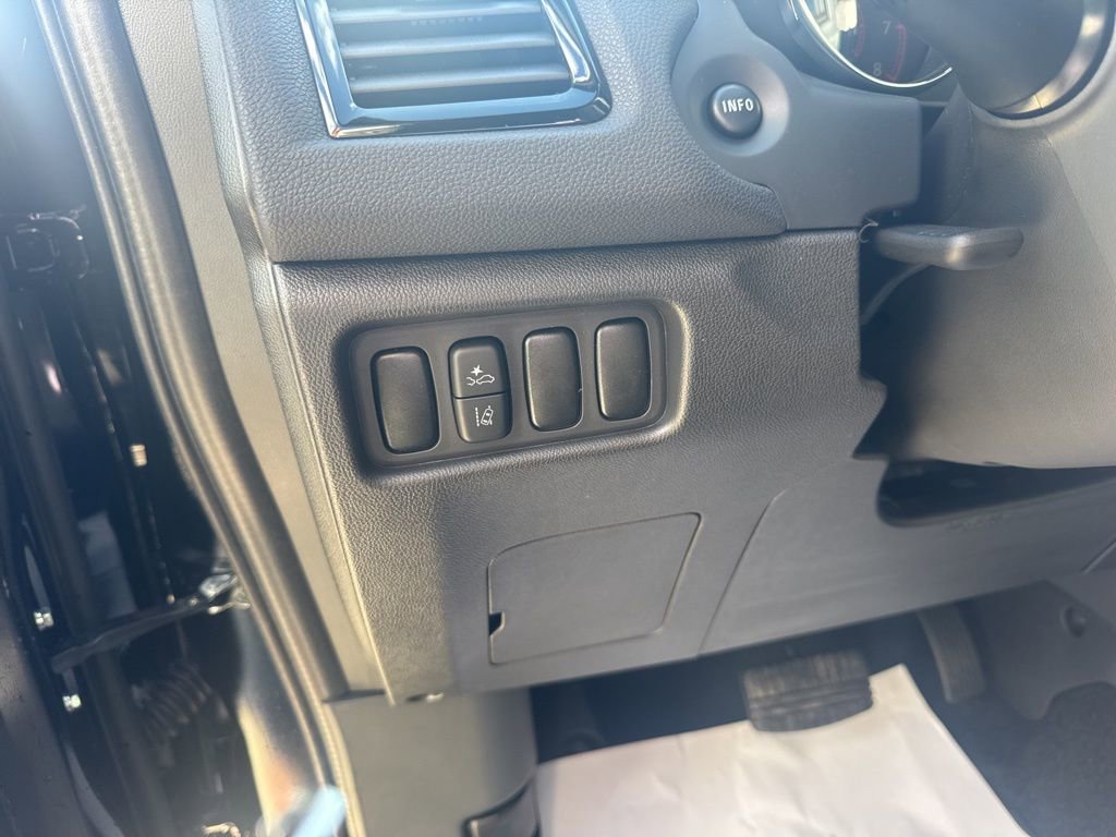New 2026 Mitsubishi Outlander Sport AWD image 32