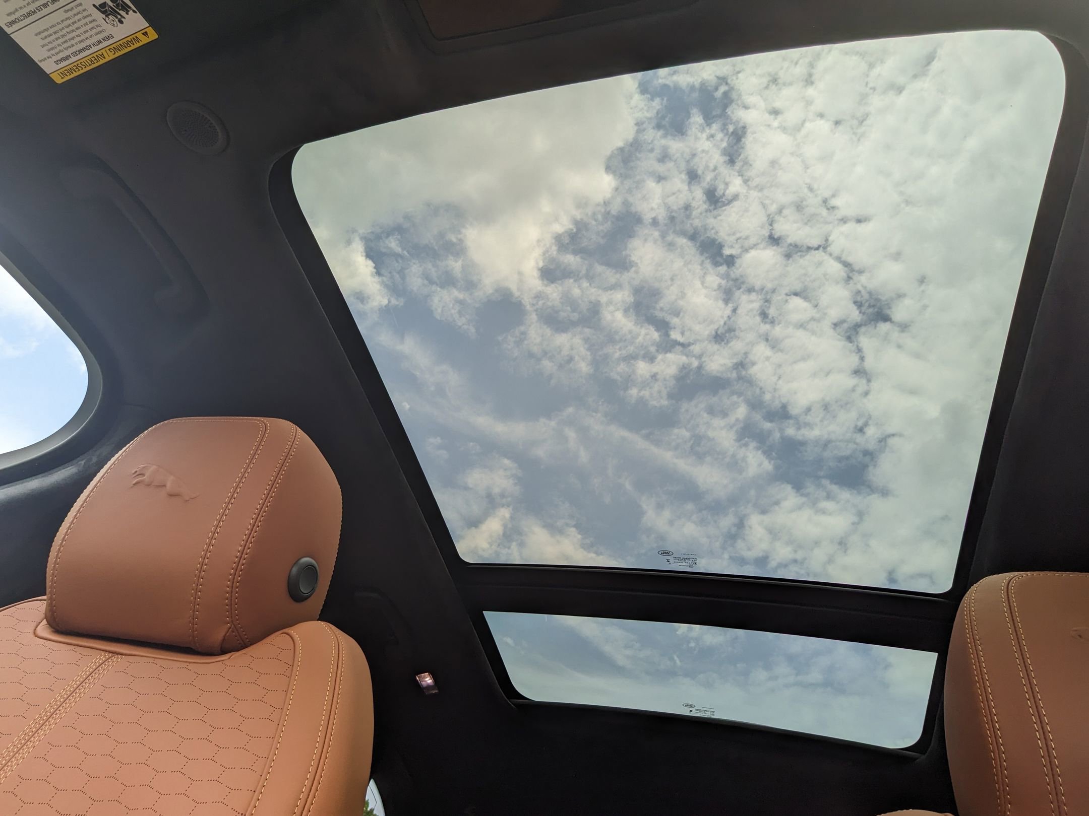 New 2026 Jaguar F-PACE R-Dynamic S image 18