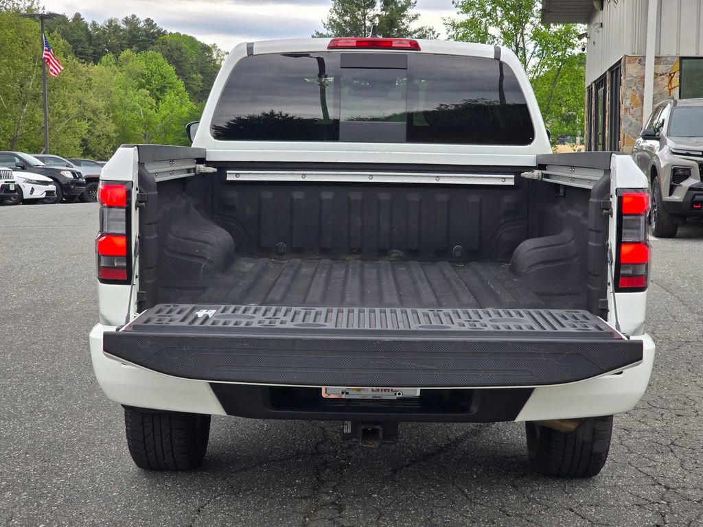Used 2024 Nissan Frontier SV AWD/4WD image 12