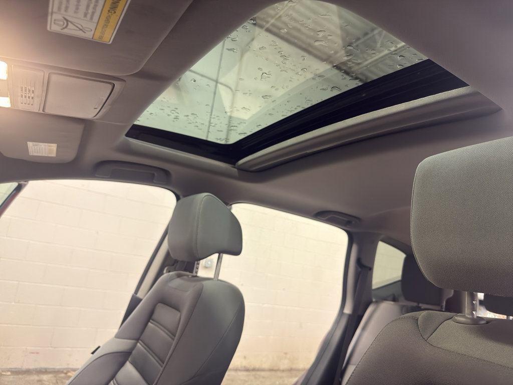 Used 2017 Honda CR-V EX image 17