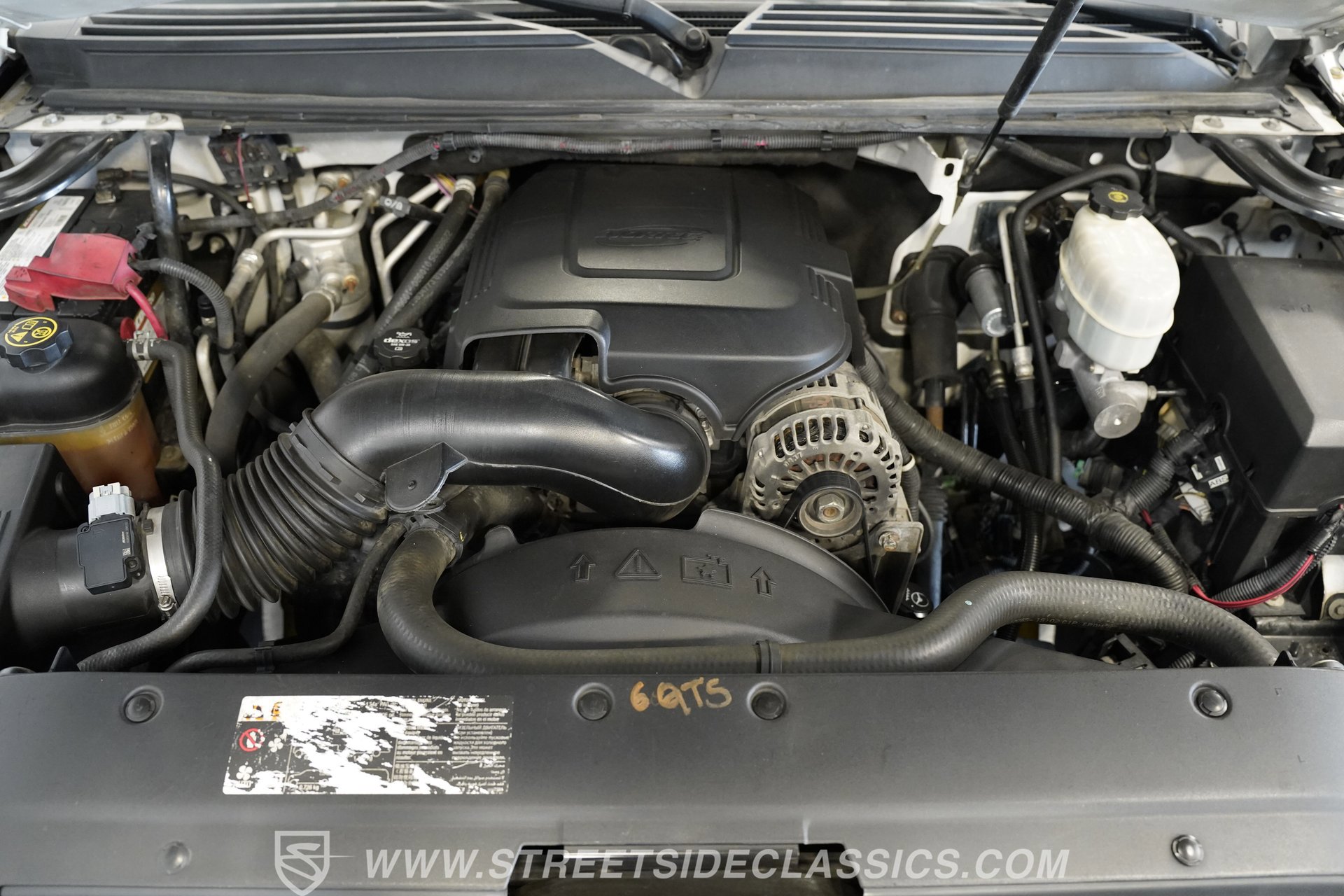 Used 2012 Chevrolet Suburban 2500 w/ Skid Plate Package image 39