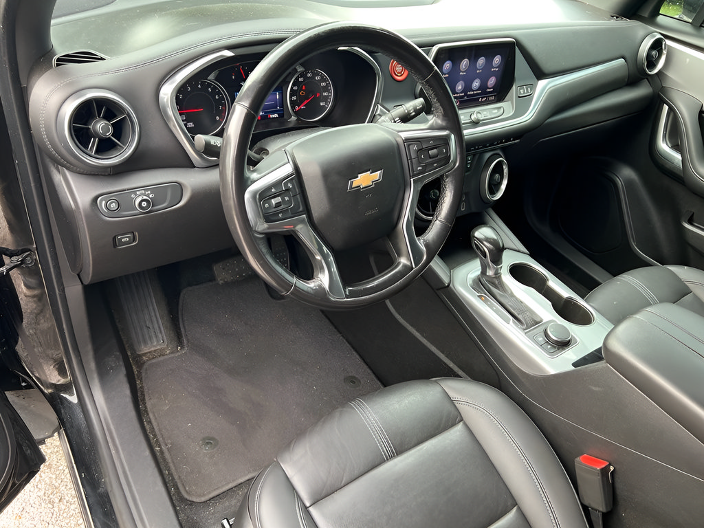 Used 2021 Chevrolet Blazer LT FWD image 17
